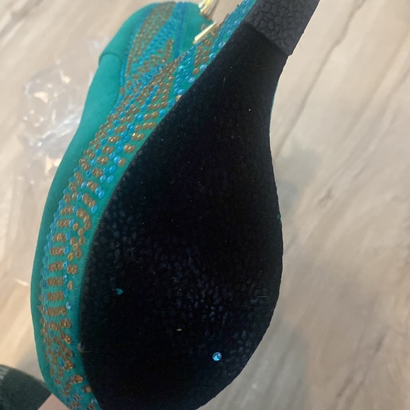 NWOT | Steve Madden Zigzagg Teal and Gold Spike Heels - Picture 5 of 6